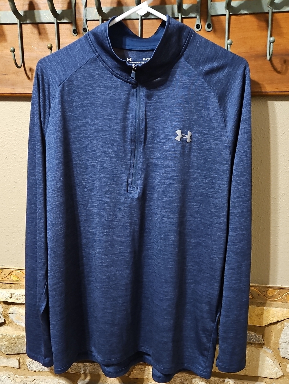 Under Armour Athletic Quarter Zip Size XL